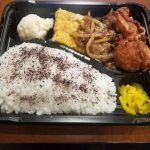今日の昼飯どーする？？？