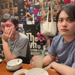 他店舗のスタッフを連れまわすシューへー